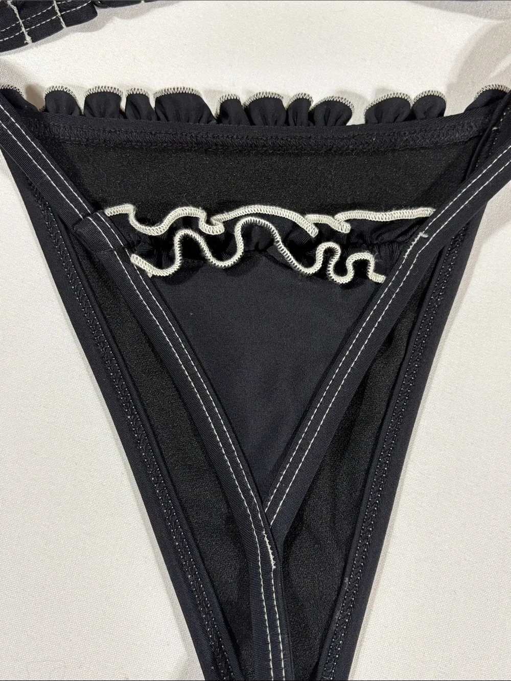 Victoria’s Secret Black Ruffle Trim Underwire Bikini Set - Swimsuit 34B Medium